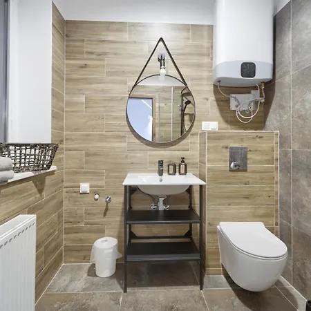 Niron Dom Z Papieru Tokio ピワ