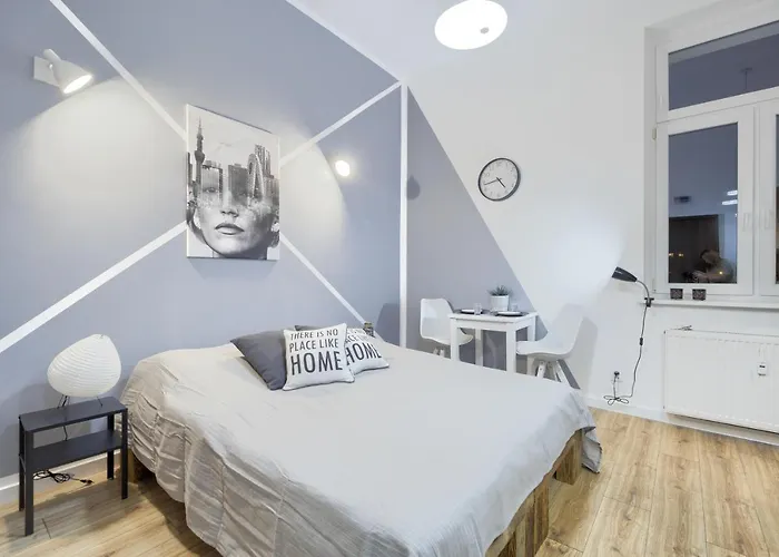 アパート Niron Dom Z Papieru Tokio *